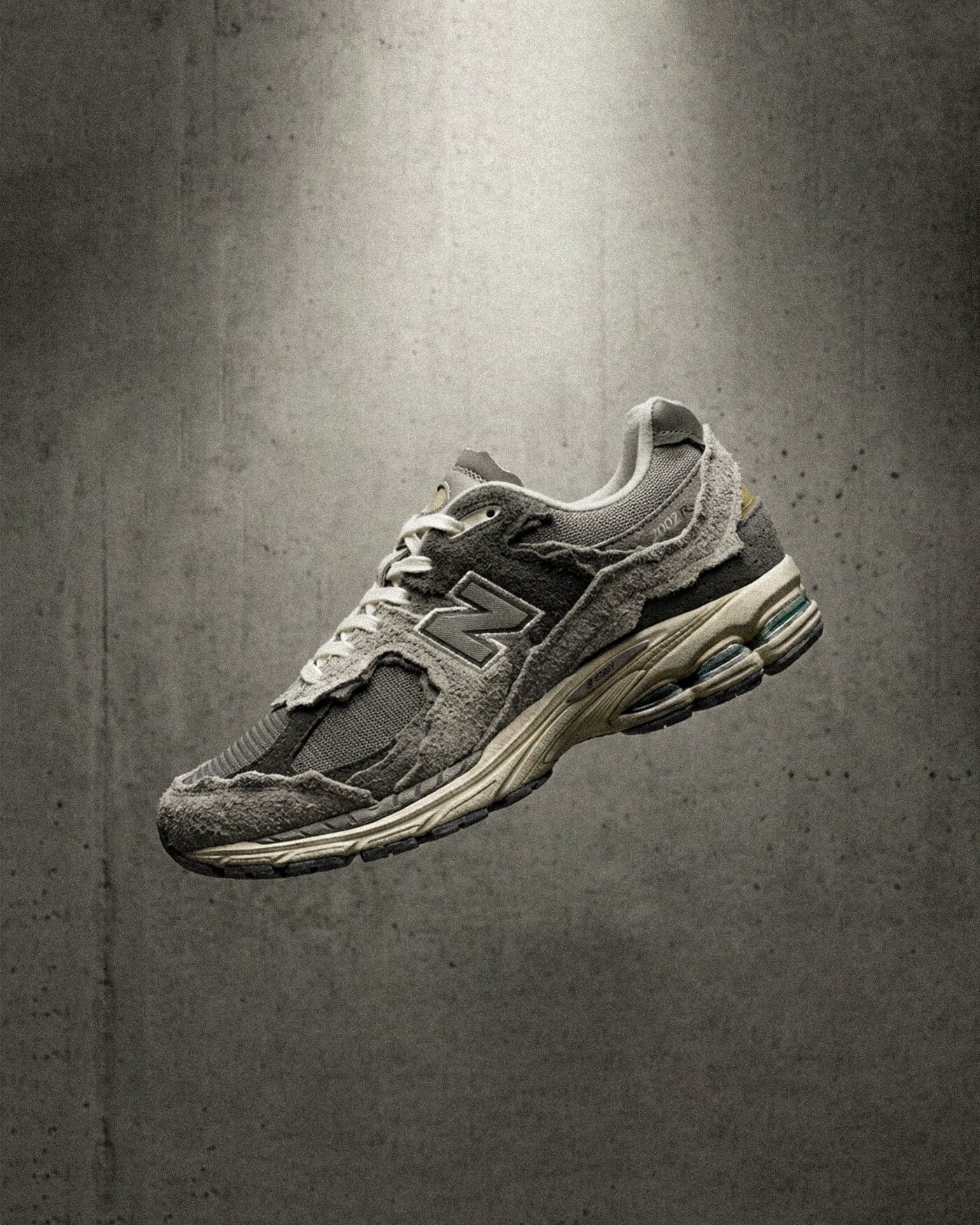 NEW BALANCE